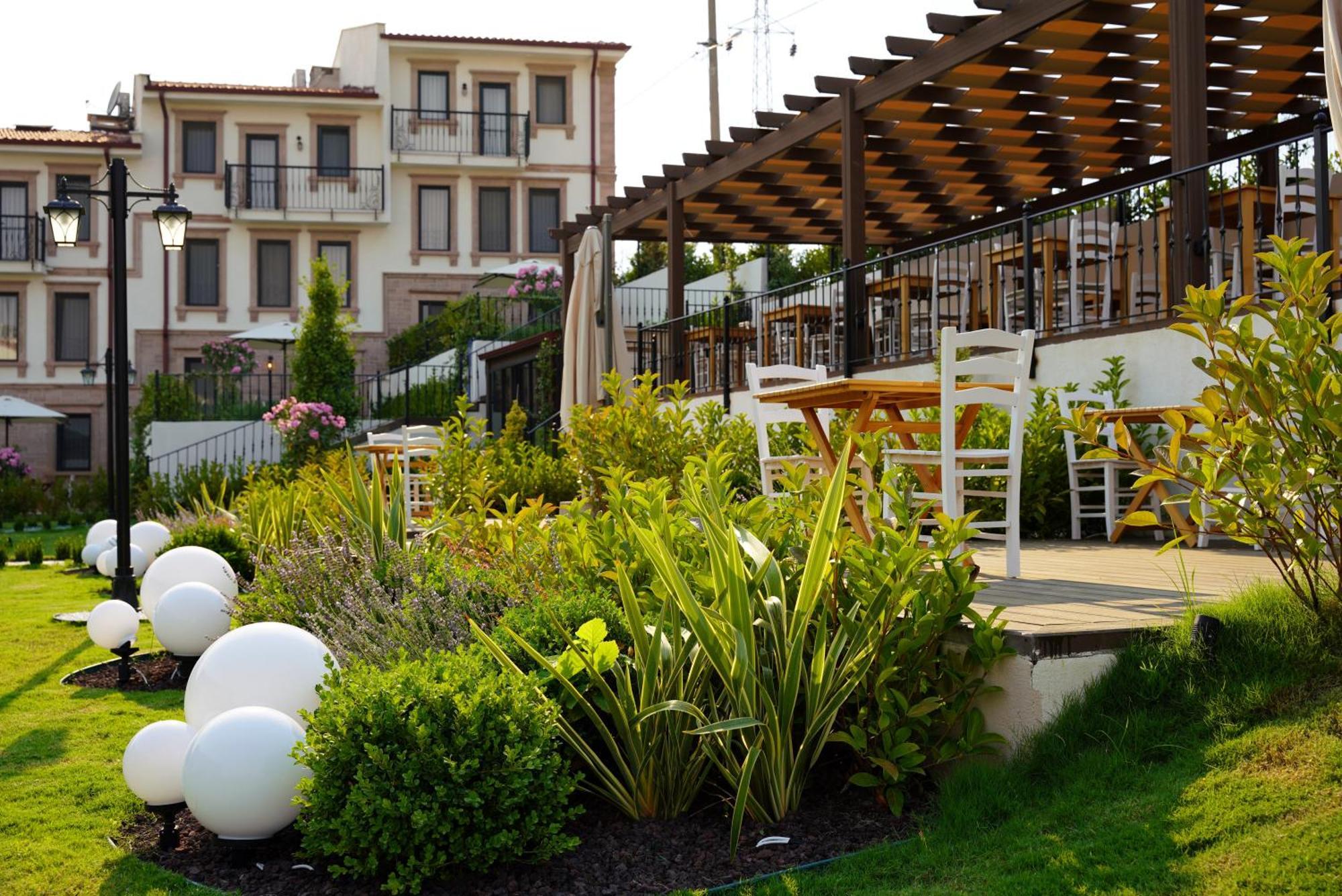 Oikos Bozcaada Aparthotel Exterior photo